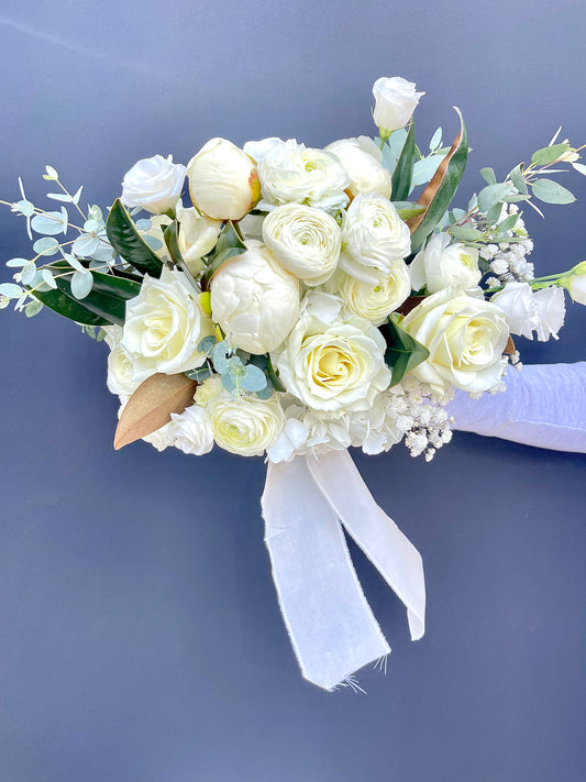 Light+Neutral